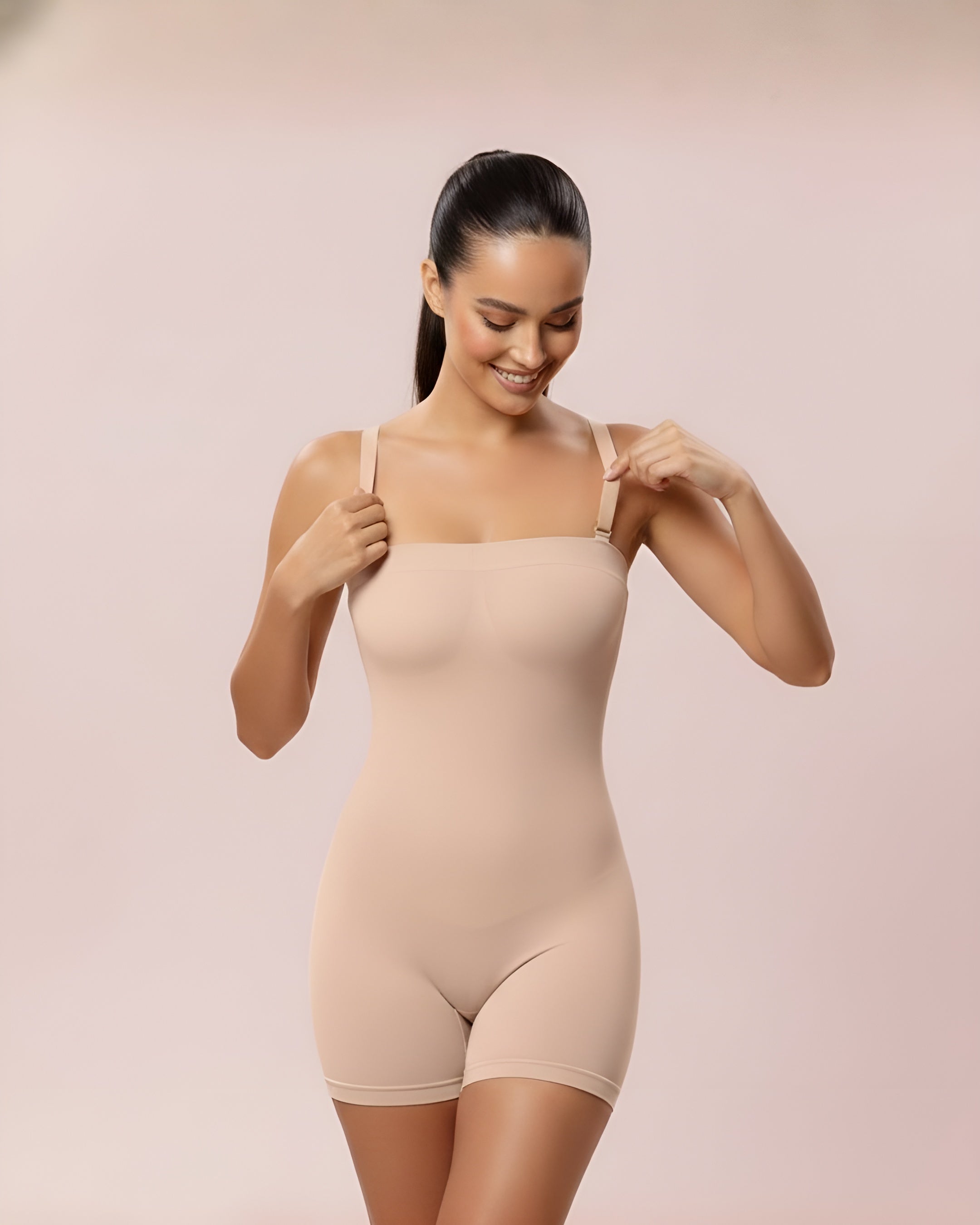 Strap-to-strapless switch ||| Easily clip straps on for extra support or remove them for clean, strapless looks.